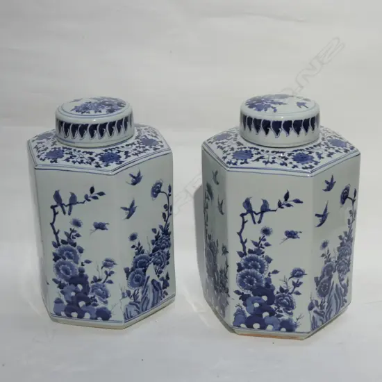 PR LARGE BLUE + WHITE HEXAGONAL LIDDED GINGER JARS H. 340