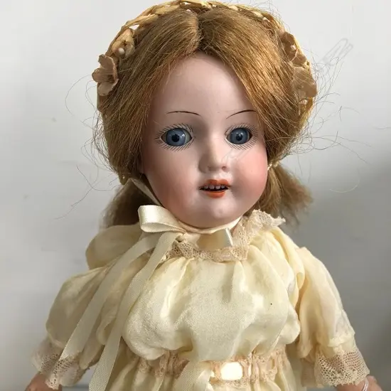 ANTIQUE ARMAND MARSEILLE 390 DOLL 11 1/2" 