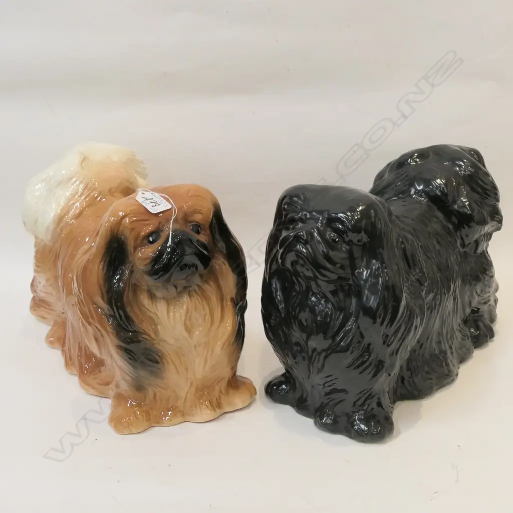 PAIR LARGE CERAMIC PEKINGESE 'OWL CAVE' NZ 400 L 250 H Image 1++