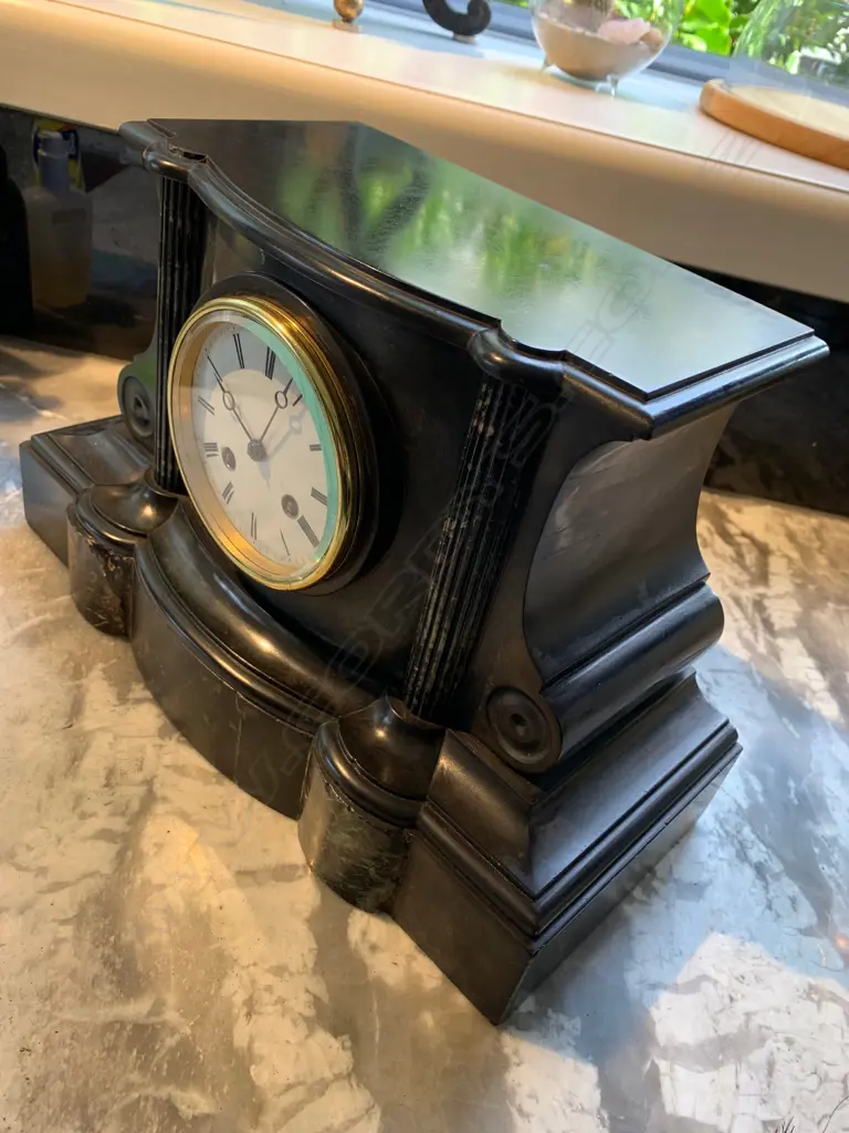 VICT. MARBLE MANTEL CLOCK  Image 1++