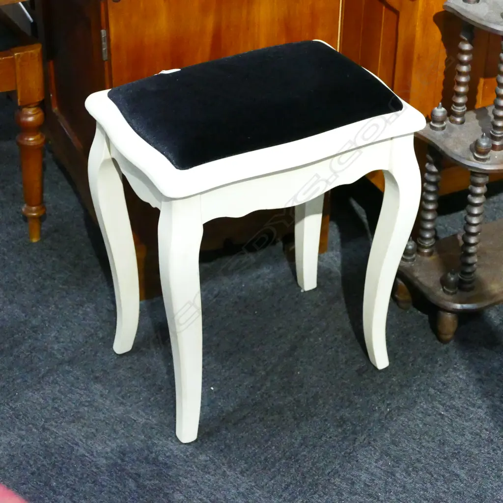 QUEEN ANNE STY. WHITE PAINTED & BLACK VELVET STOOL  Image 1++