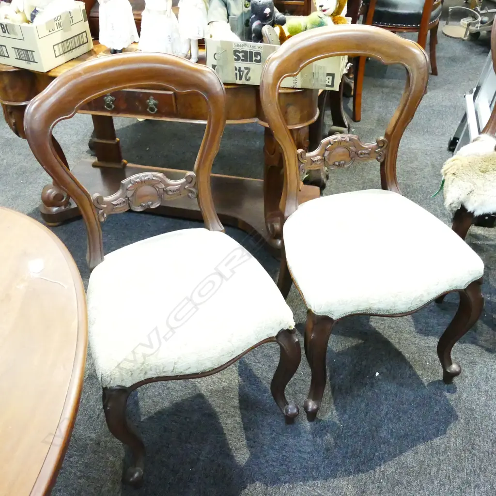 6 BALLOON BACK MAHOGANY CHAIRS Image 1++