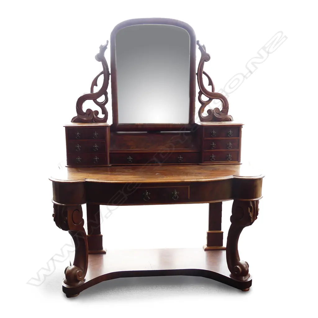 VICT MAHOGANY DRESSING TABLE Image 1++