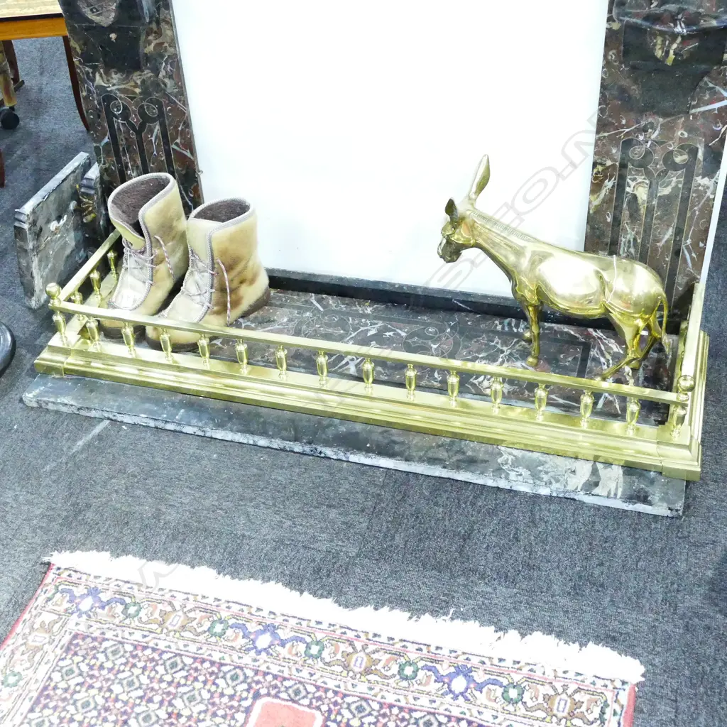 BRASS FIRE SURROUND W. 1220 Image 1++