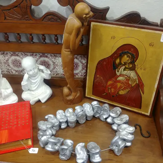 WOODEN FIGURE & SILVER COLOURED ART WORK