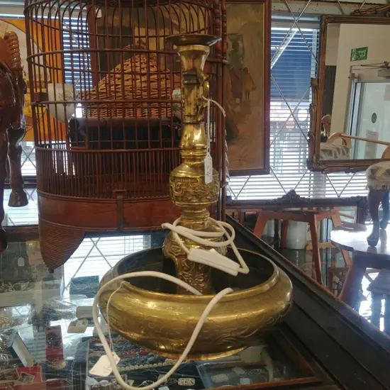 BRASS STANDARD LAMP AND BOWL