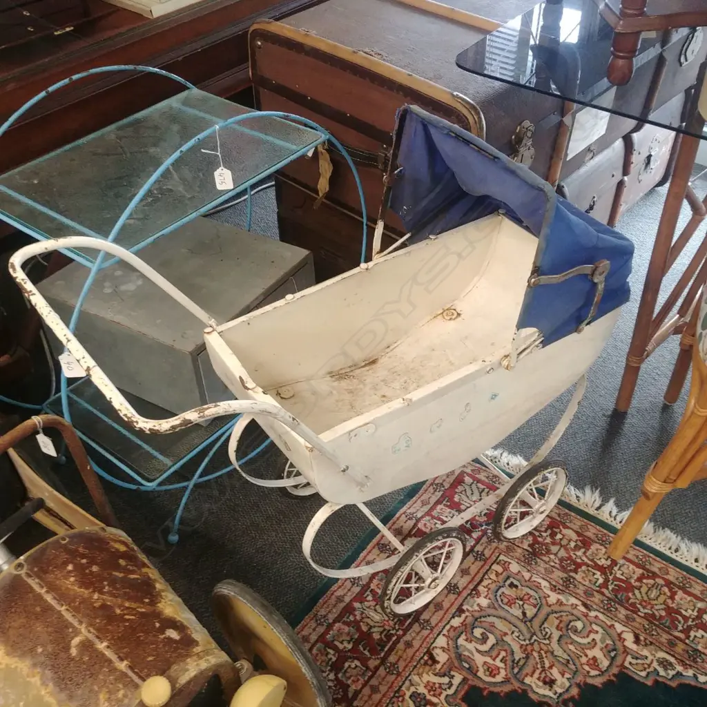 TIN TOY PRAM Image 1++