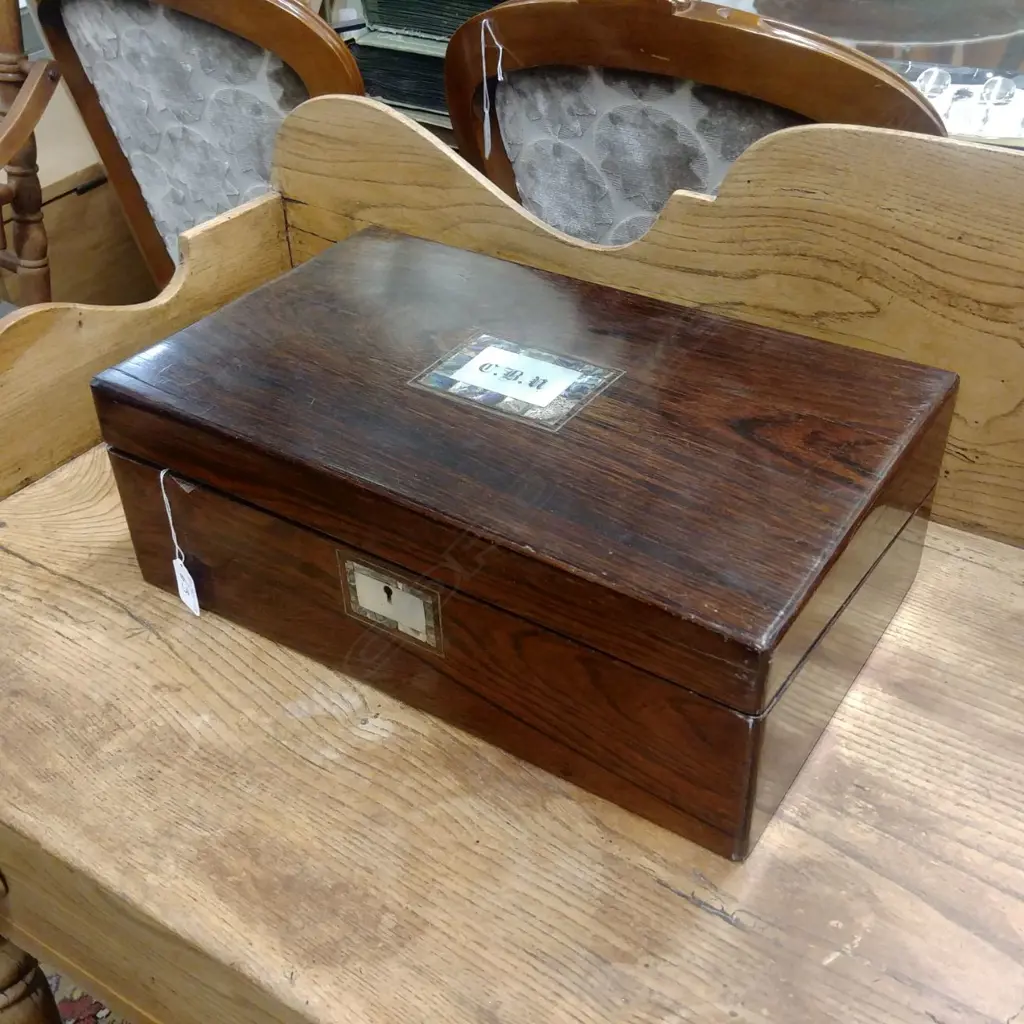 VICTORIAN ROSEWOOD WRITING SLOPE (AF) Image 1++