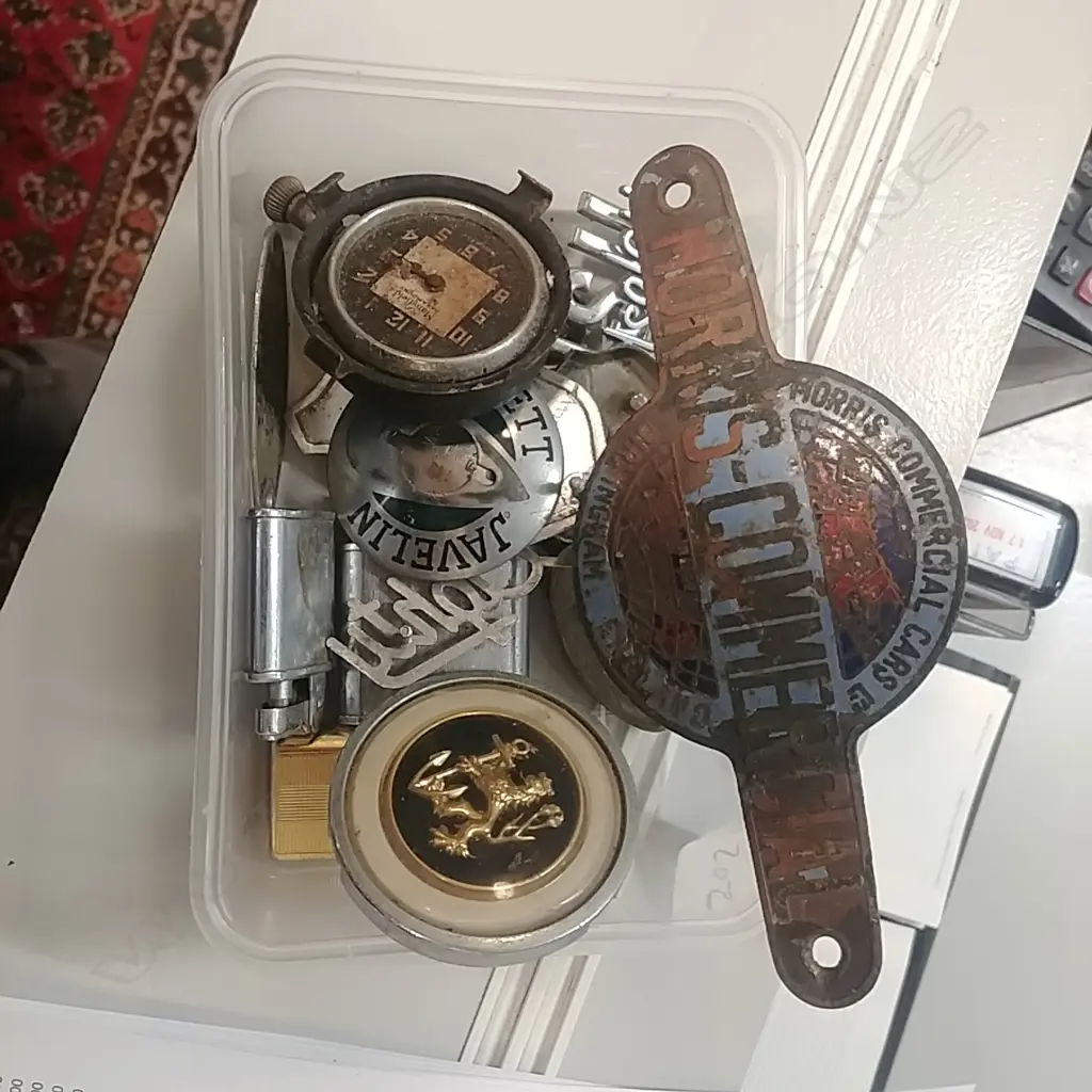 ASST CAR MASCOTS, INCL WOSELEY & 6/90 + MISC Image 1++