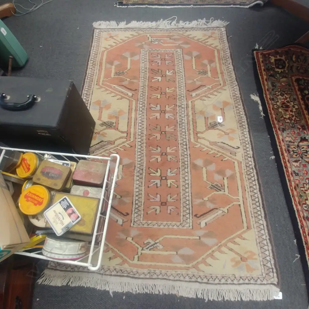 SMALL HANDKNOTTED RUG  Image 1++