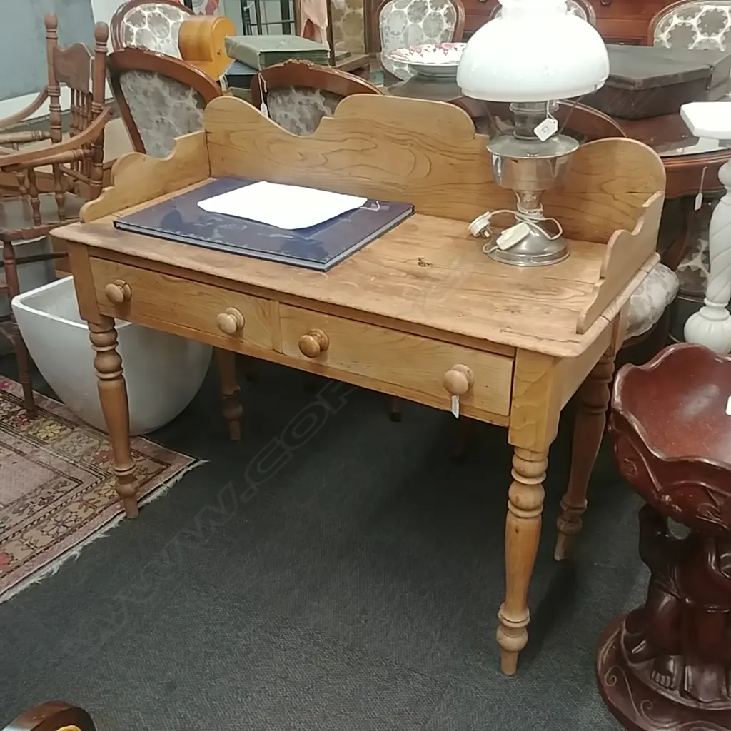 PINE COUNTRY TWO DRAWER SIDE-TABLE Image 1++