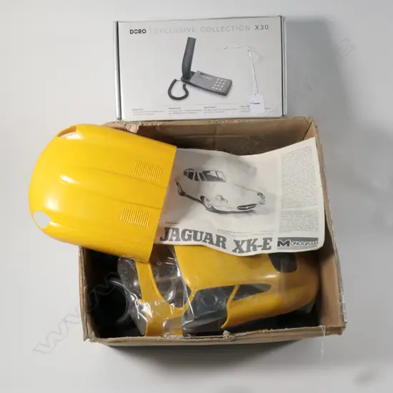 JAGUAR KIT-SET CAR + AS NEW 'DORO X30' PHONE