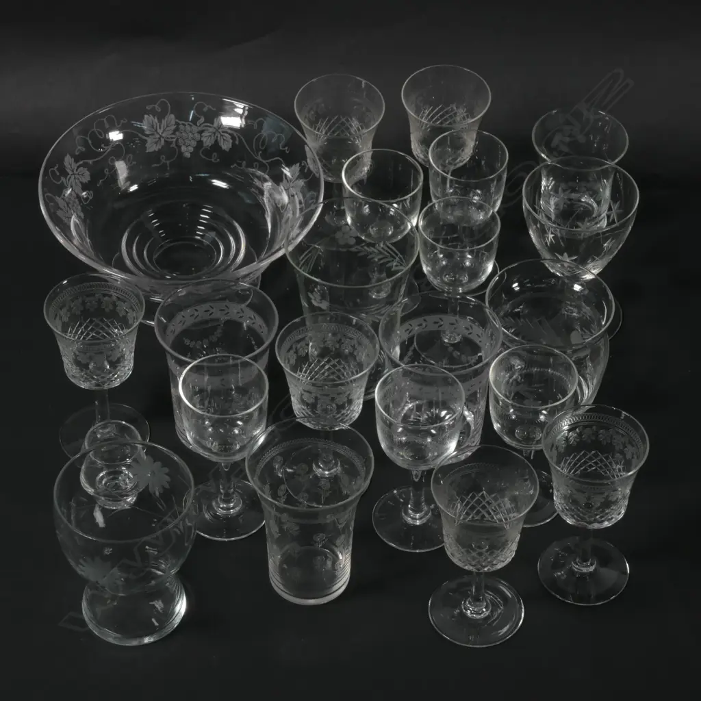 LOT ASST EDWARDIAN GLASSES + OTHERS Image 1++