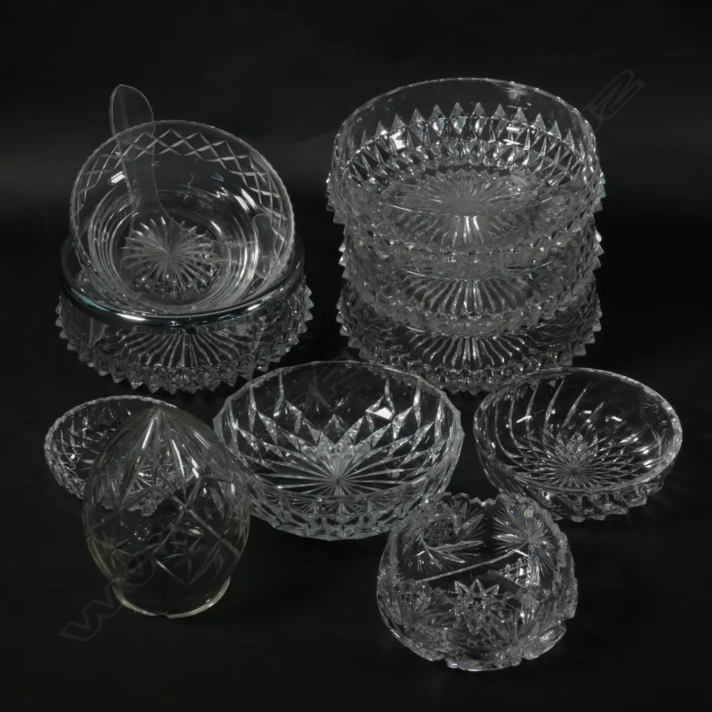 LOT ASST CUT CRYSTAL SALAD /SERVING BOWLS ETC Image 1++
