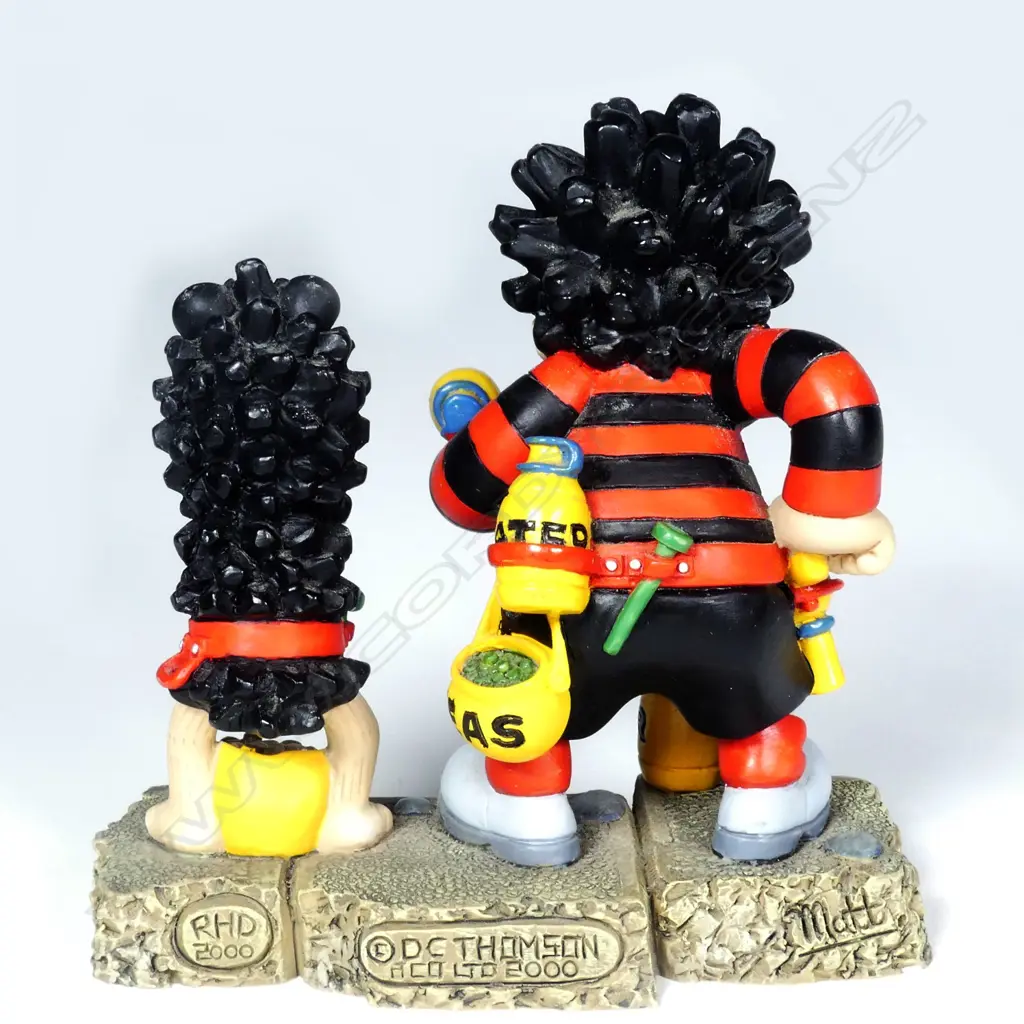 DENNIS THE MENACE & GNASHER' Image 1++