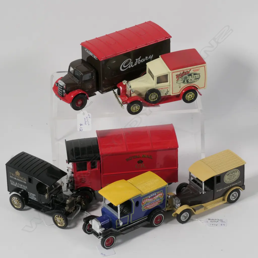 6 DIE CAST SCALE MATCHBOX AND CORGI TRUCKS Image 1++