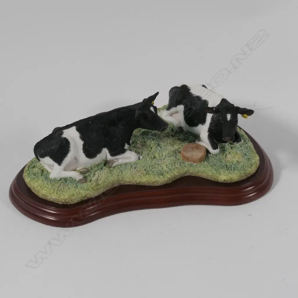 BORDER FINE ARTS CHEWING THE CUD--BOXED Image 1++
