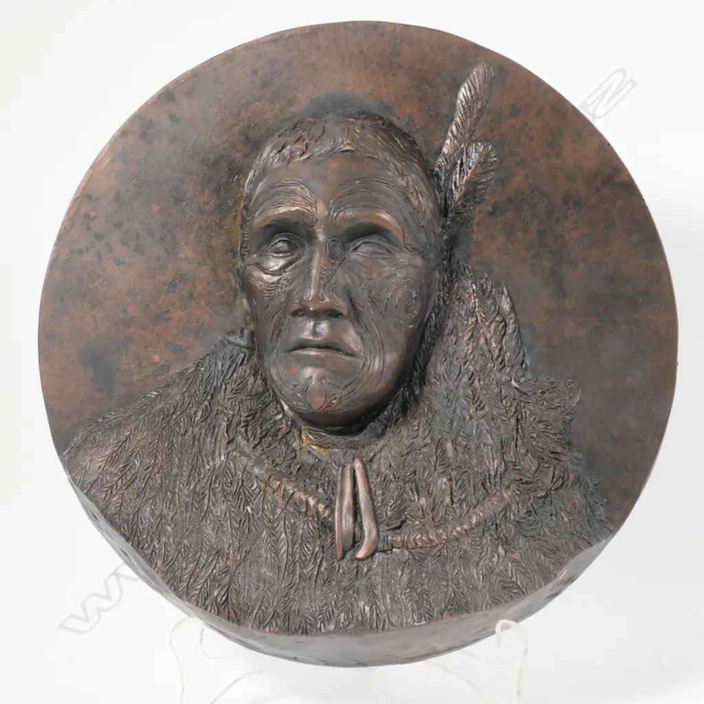 PLASTER RELIEF MAORI PLAQUE D 240 MM Image 1++