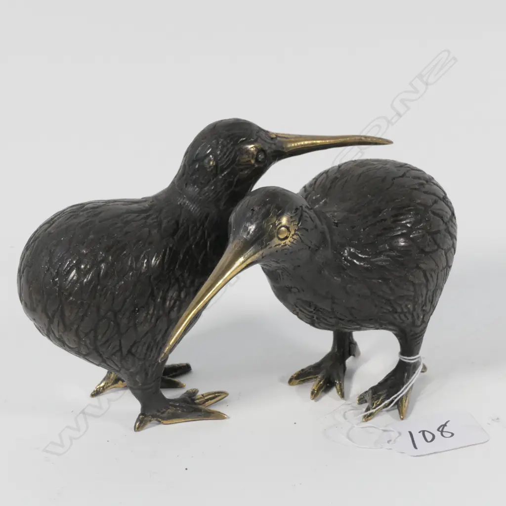 PR BRONZE/BRASS KIWI'S H.105mm & 95mm. L.145mm Image 1++