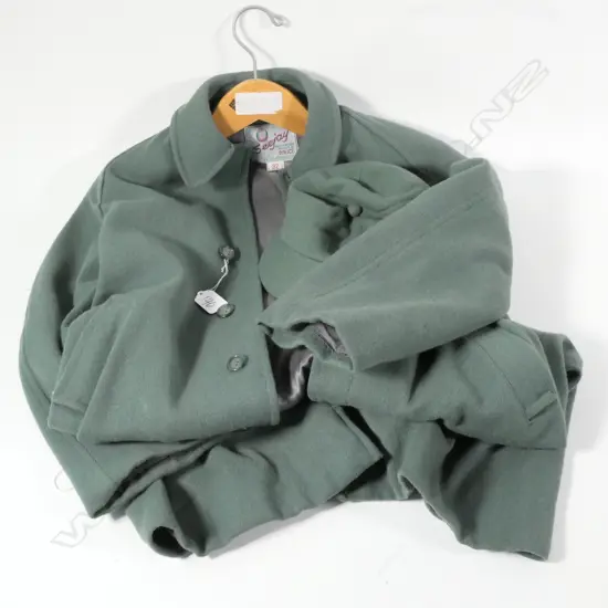 OLD SCHOOL ? BLAZER & CAP GREEN BY 'SEEJAY' NZ