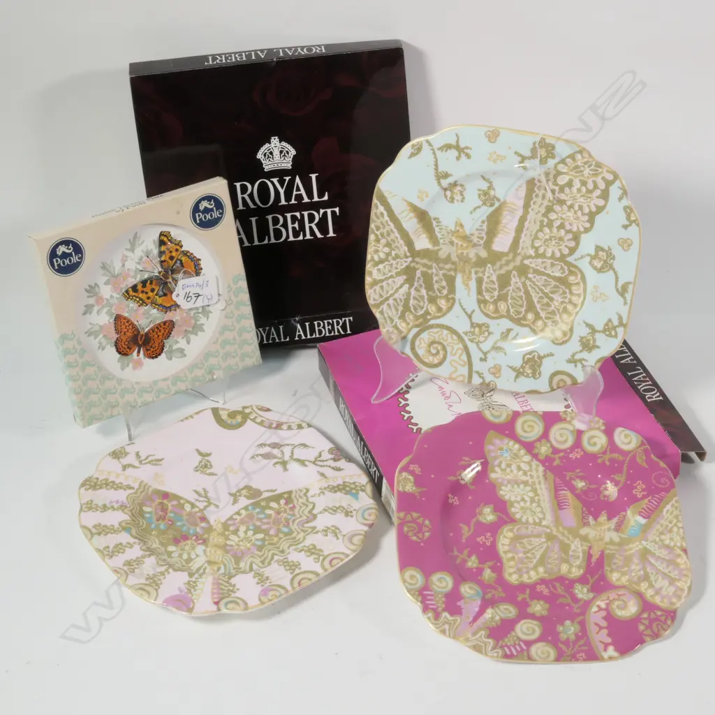 3 BOXED R/ALBERT ZANDRA RHODES BUTTERFLY PLATES + ONE POOLE D 200 MM Image 1++