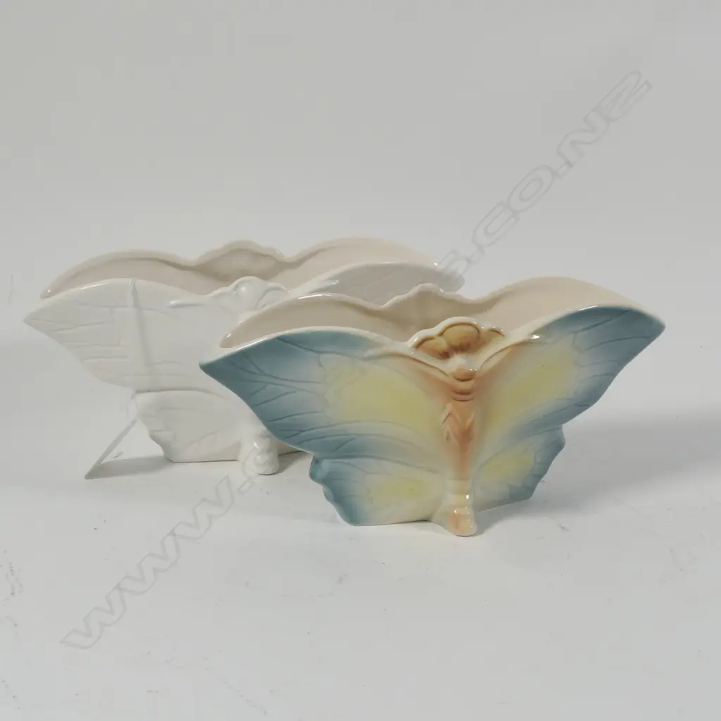 TITIAN STUDIO BUTTERFLY VASE H 100 MM Image 1++