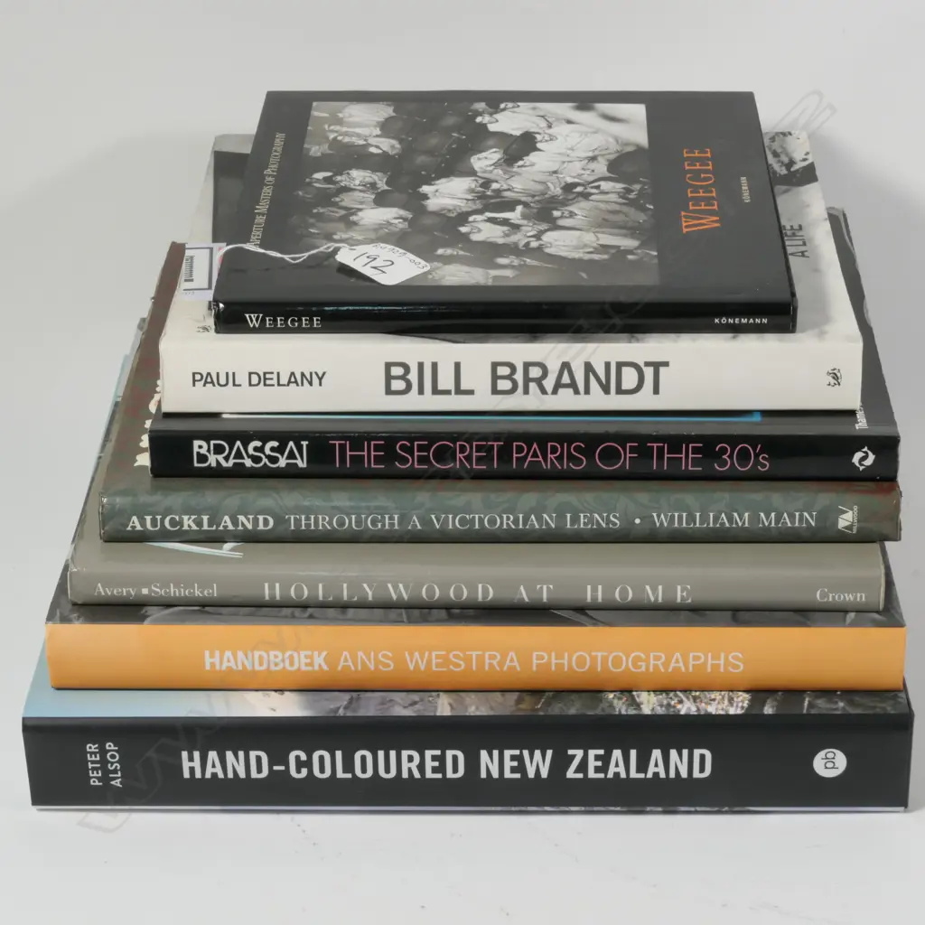 8 BOOKS MODERNIST PHOTOGRAPHY NZ & INTERNATIONAL. Image 1++