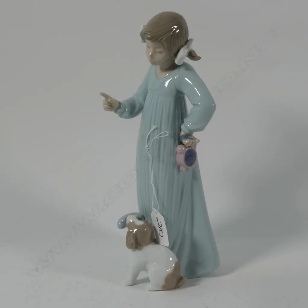 NAO FIGURE OF A YOUNG GIRL WITH PUPPY H 250 MM Image 1++