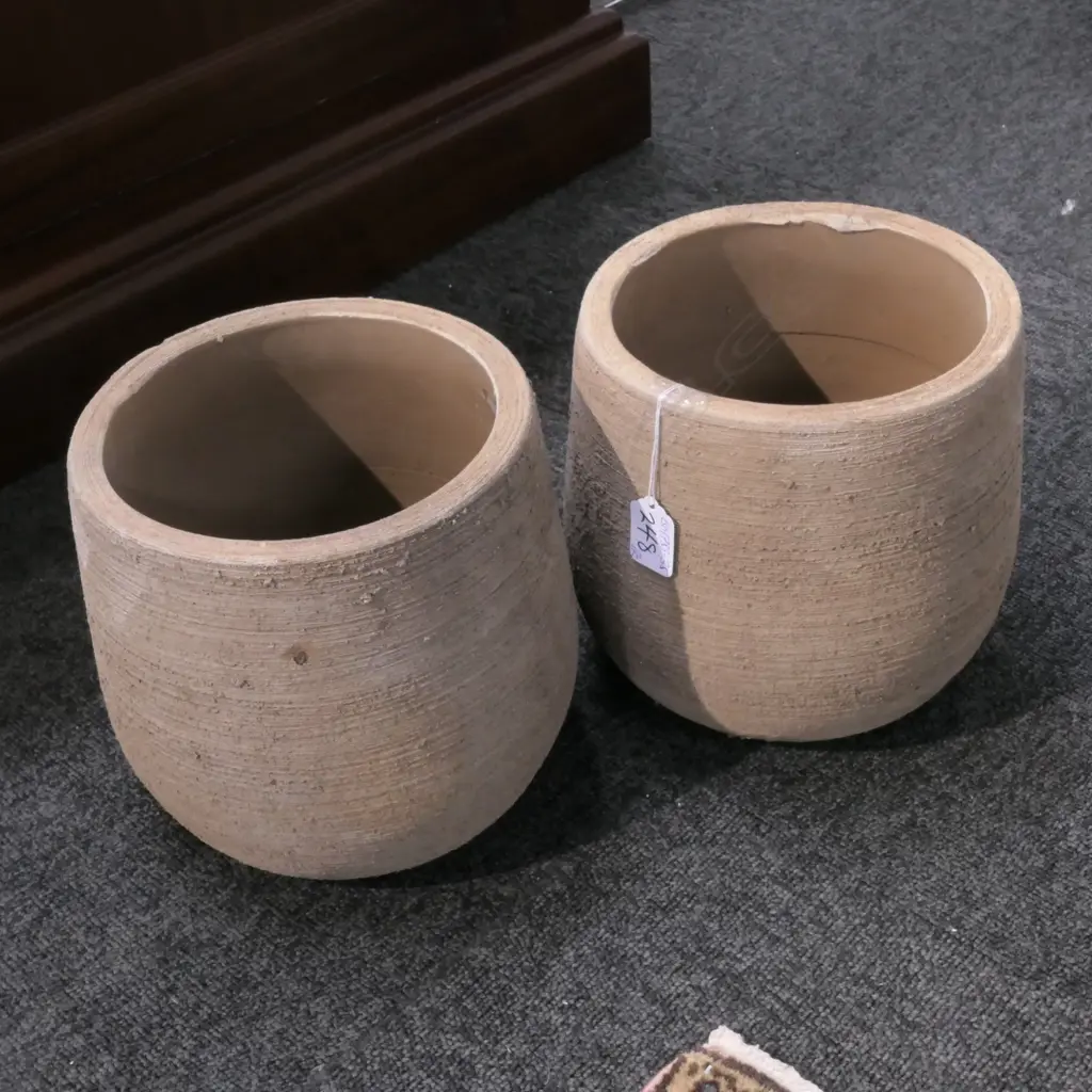 PR SMALL TERRACOTTA PLANTERS SGRAFFITO FINE INCISING Image 1++