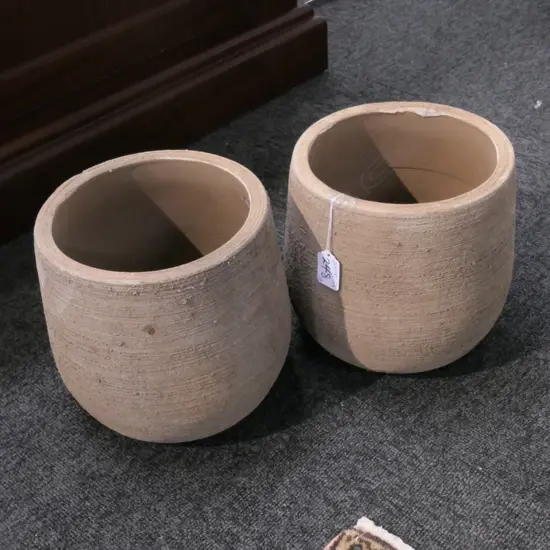 PR SMALL TERRACOTTA PLANTERS SGRAFFITO FINE INCISING