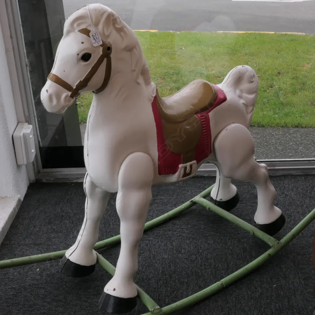 MOBO ROCKING HORSE NO HANDLE Image 1++