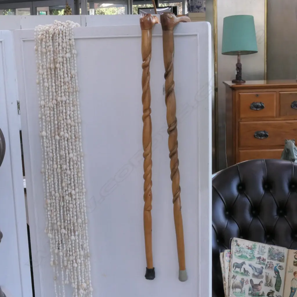 2 N.Z KAURI CANES WITH BIRD HEAD HANDLES Image 1++