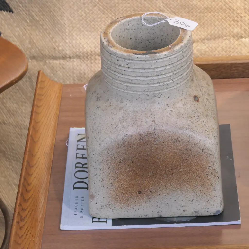 CRUM NEW LYNN DOWN PIPE FITTING H 230 Image 1++