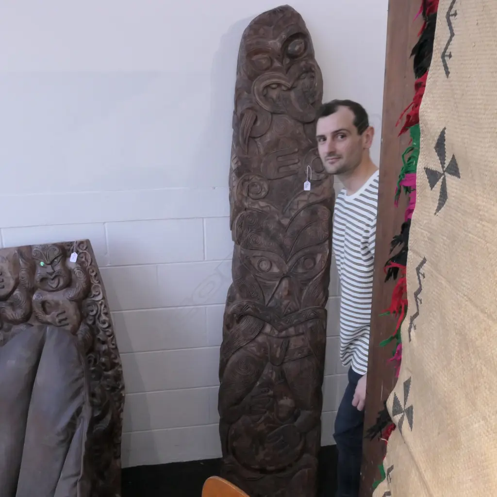 LGE MAORI CARVED PANEL H. 2000mm... Image 1++