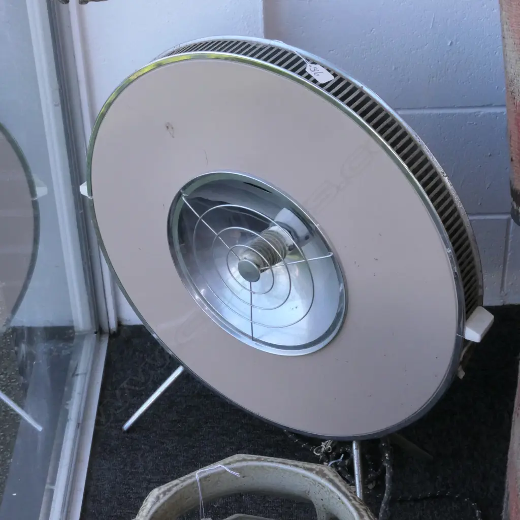 BAUHAUS DESIGN CIRCULAR ELECTRIC HEATER  Image 1++