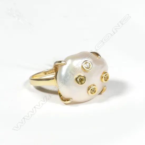 LGE PEARL CZ DRESS RING 'AMBER SKEATS'
