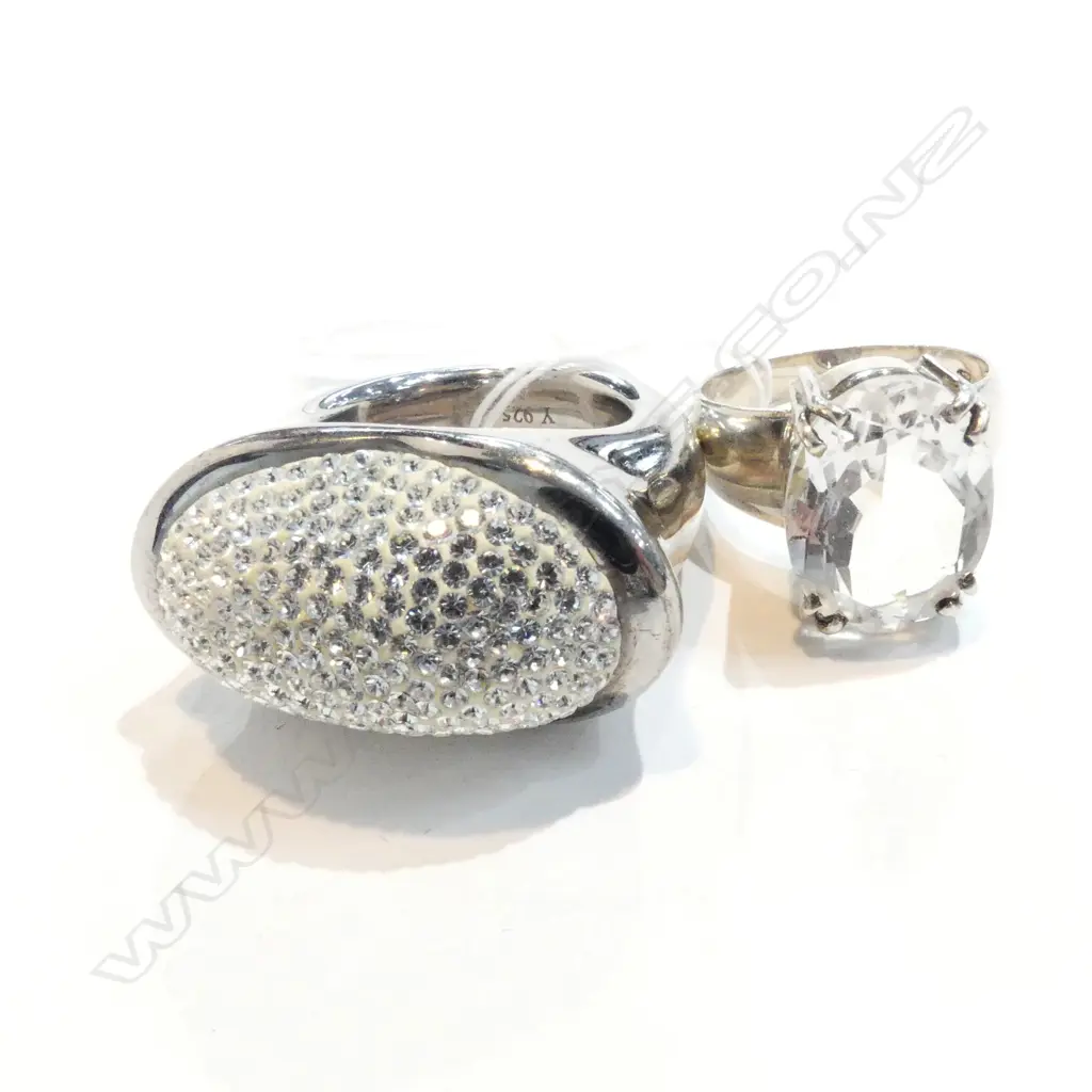 TWO SILVER RINGS ROCK CRYSTAL & FUNKY CUBIC ZIRCONIA  Image 1++