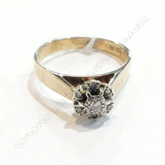 9CT VINTAGE DIA. RING