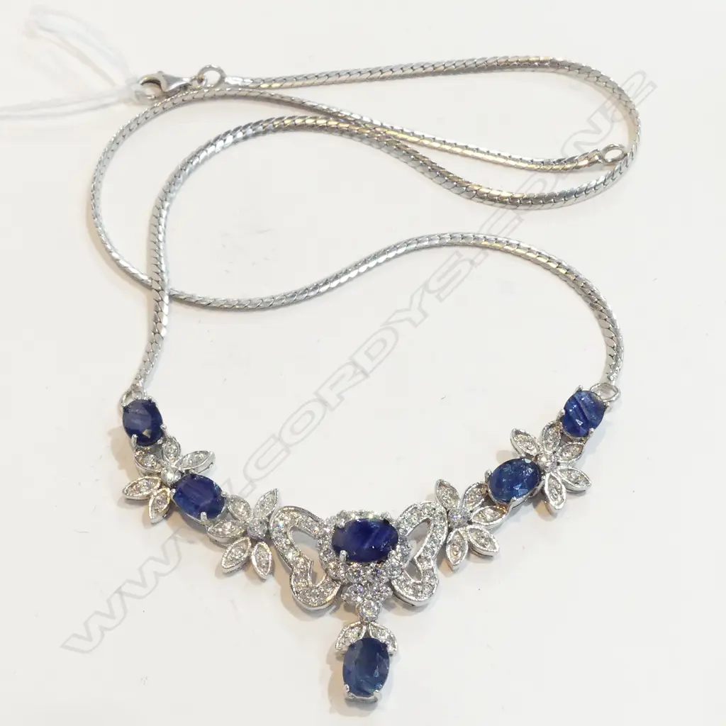 SILVER FAUX DIAMOND SAPPHIRE? NECKLACE Image 1++