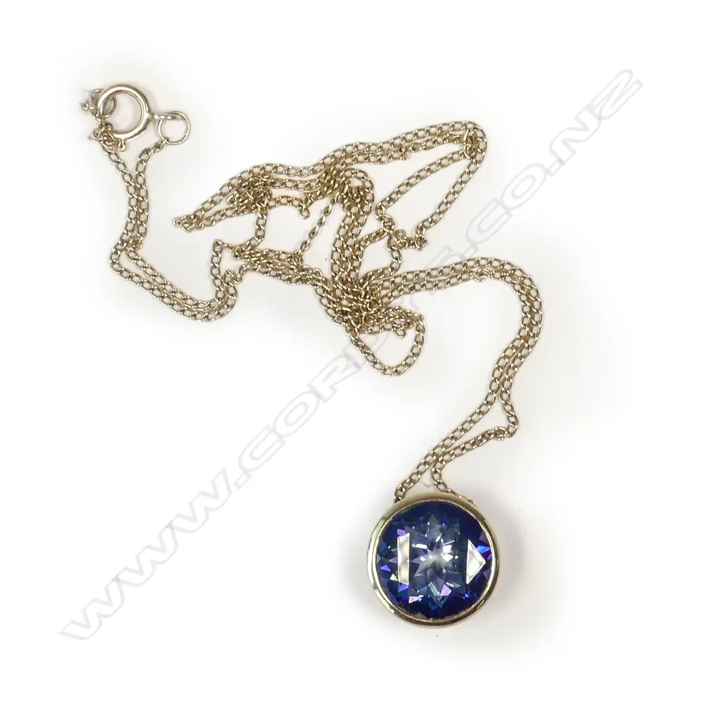 9CT PLAIN SET MYSTIC TOPAZ PENDANT Image 1++