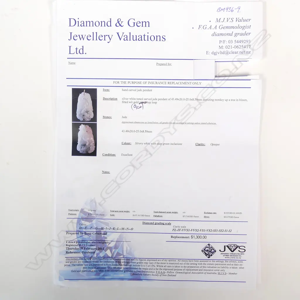 JADE PENDANT WITH 2012 VALUATION $1300 Image 1++