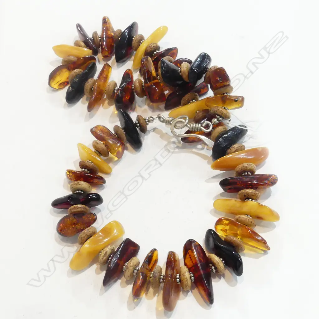 MIXED AMBER BEAD NECKLACE VARIOUS SHAPES COLOURS Image 1++