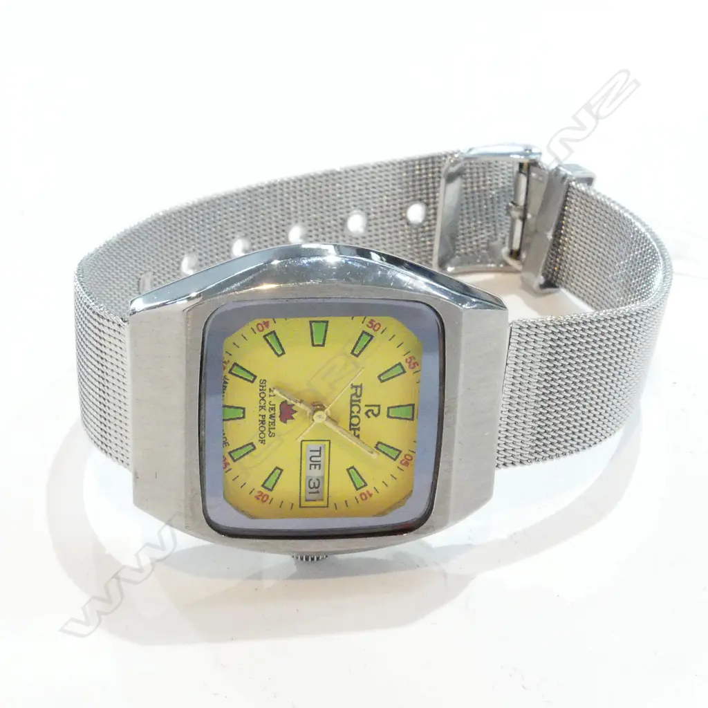 RICOH YELLOW  WRISTWATCH Image 1++