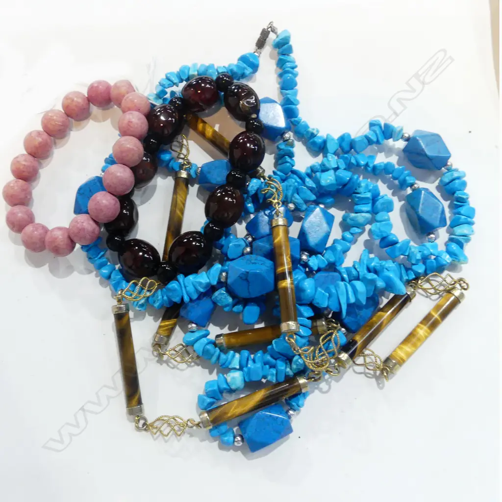 2 NECKLACES + 2 BRACELETS..... Image 1++