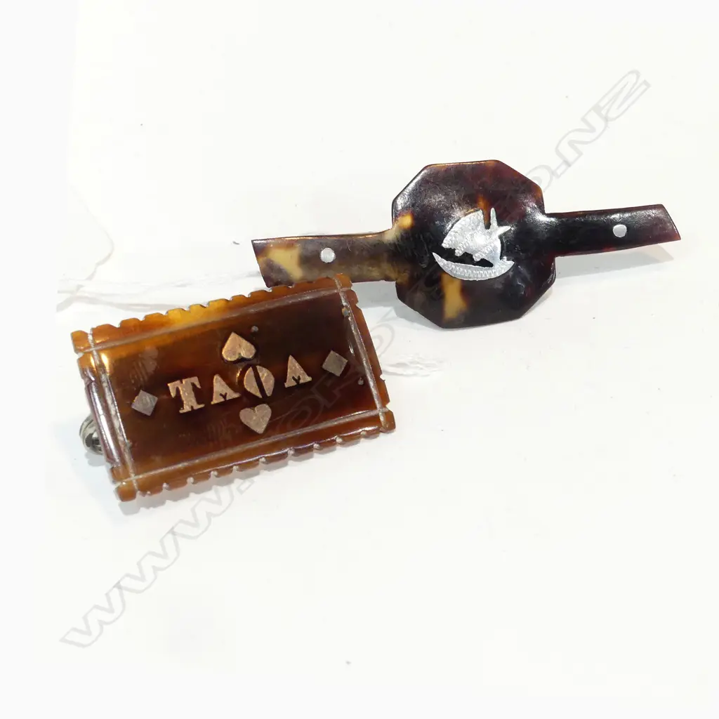 2 TORTOISE SHELL BROOCHES GOLD ? AND SILVER INLAY Image 1++