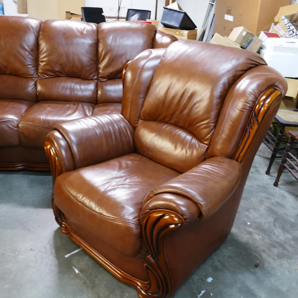 3PC BROWN LEATHER LOUNGE SUITE Image 1++