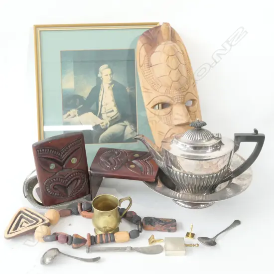 BOX S/PLATE-MAORI BOOKENDS-CARVING-NECKLACE ETC