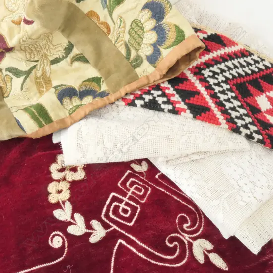 TWO VINTAGE LACE PIECES; TABLE RUNNER AND WINDOW NET, NEEDLEWORK MAORI SASH, JACQUARED COVER AND VICTORIAN RED VELVET