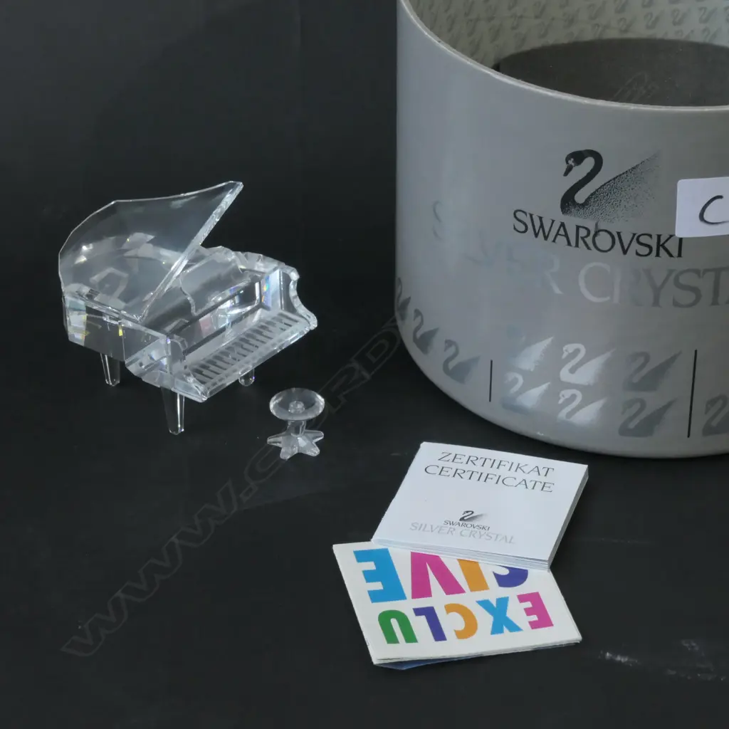 SWAROVSKI BOXED GRAND PIANO WITH STOOL H 60 MM Image 1++