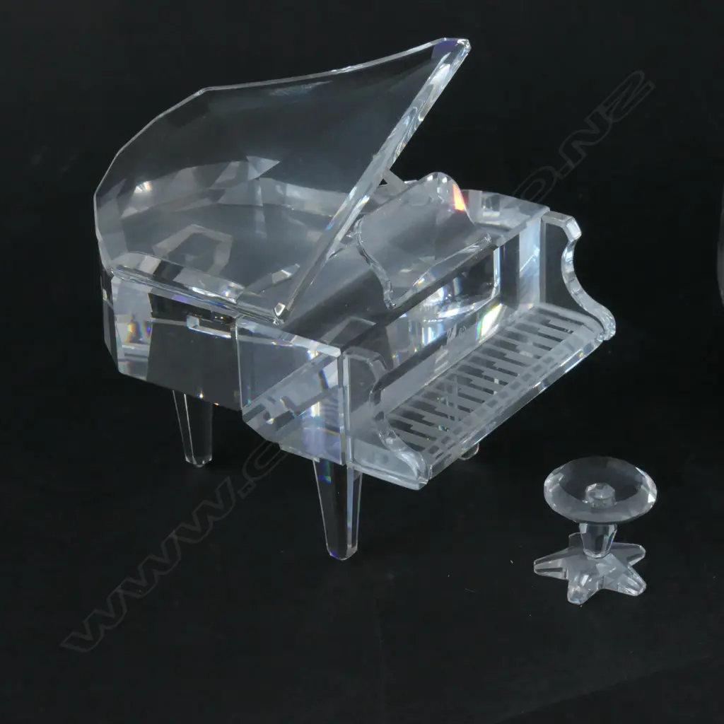 SWAROVSKI BOXED GRAND PIANO WITH STOOL H 60 MM Image 1++